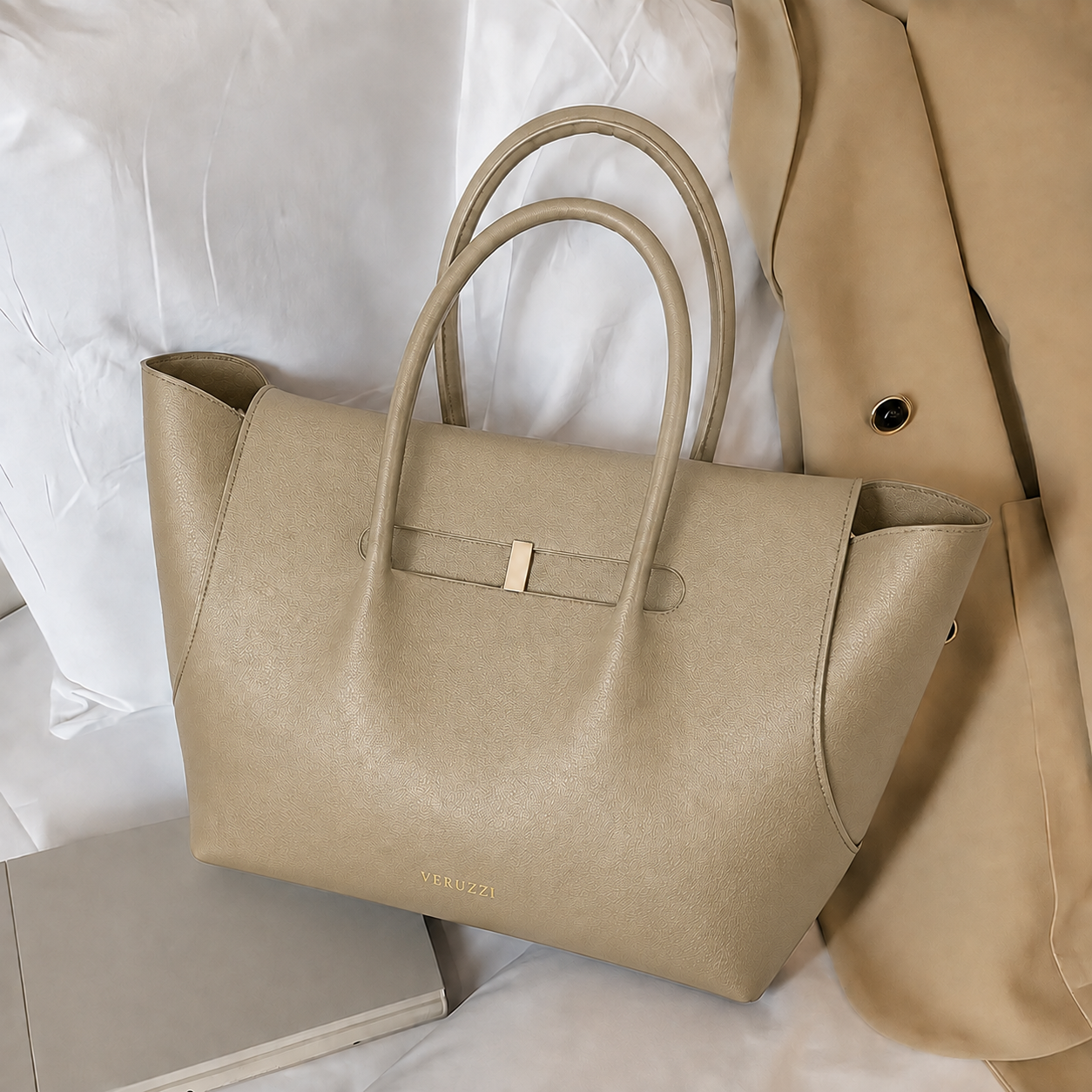 Élise Tote